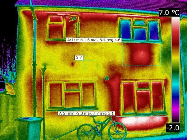Thermal-heat-loss-survey-in-London-house