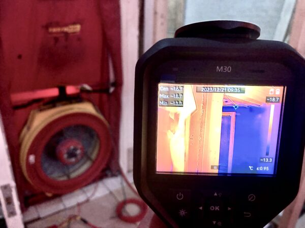 Combined-air-test-thermal-imaging-to-failed-smoke-shaft-by-APT-Sound-Testing-LTD