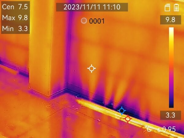 Thermal-Image-showing-air-leakage-in-Smoke-Shaft-masonry-wall-in-London